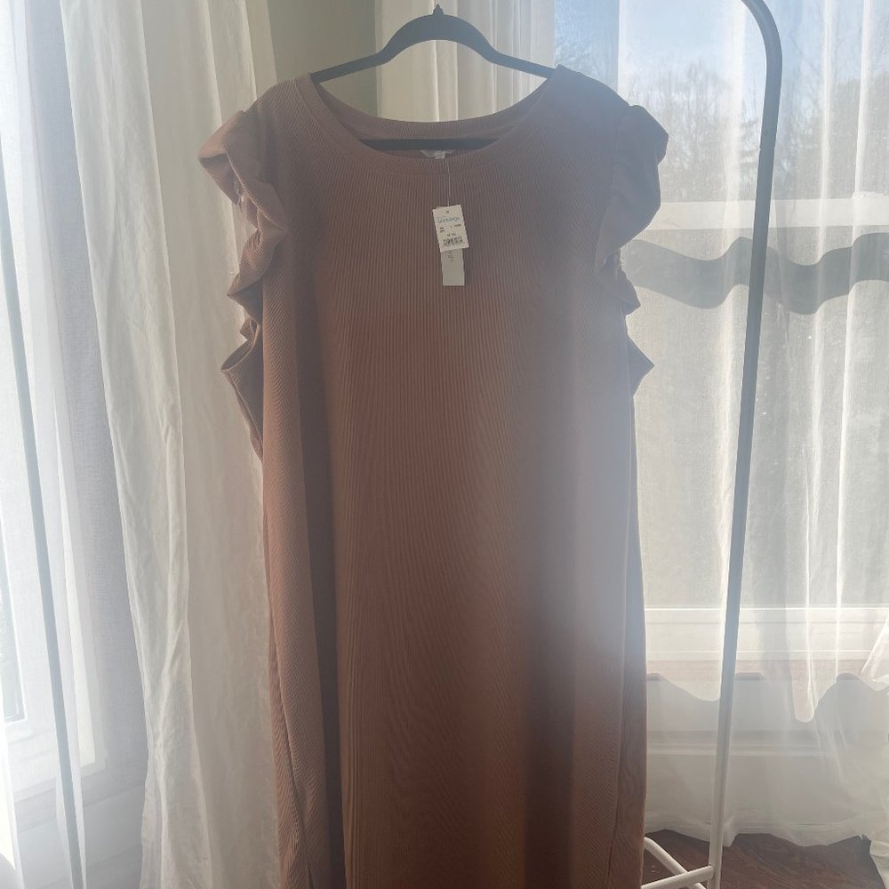 Mauve Ribbed Dress with Ruffle Sleeve